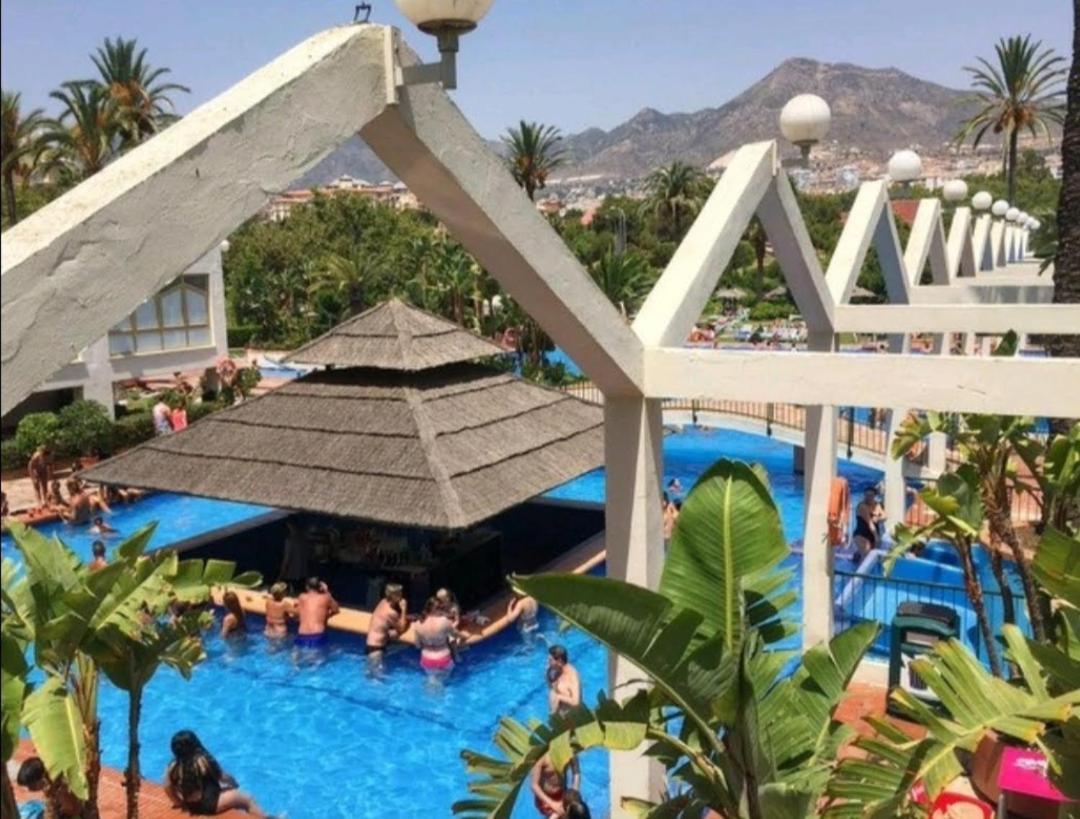 בנאלמדנה Benalbeach Estudio Premium מראה חיצוני תמונה